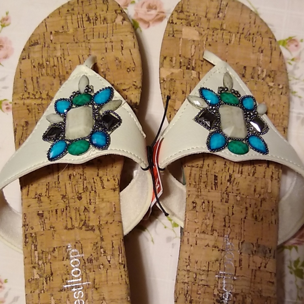 $6 or 3 for $15 Sandals(1)e